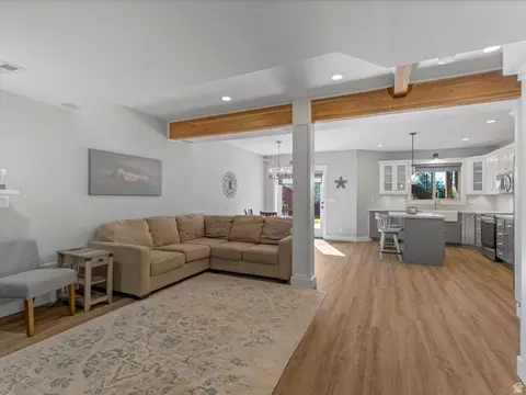 Living - 2138 Eagle Crest Dr, Draper, UT 84020 photo 4 of 4