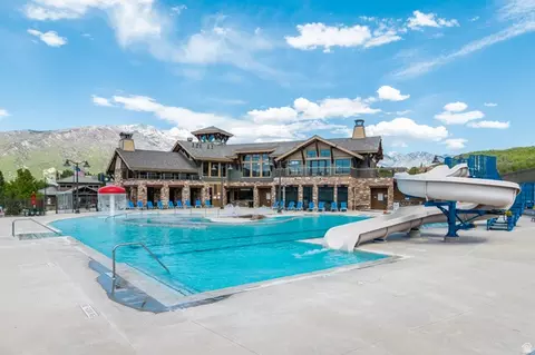 Exterior - 2138 Eagle Crest Dr, Draper, UT 84020 photo 11 of 17
