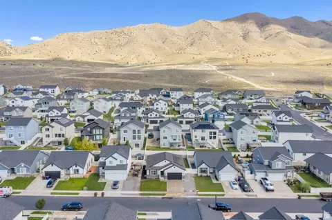 View/Area - 4098 N Fairfield Dr, Eagle Mountain, UT 84005 photo 5 of 10