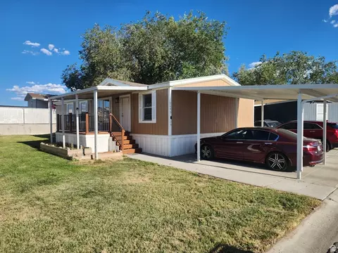 2645 S Arabian Way #39, West Valley City, UT 84128
