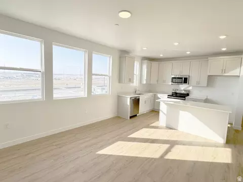 5249 W Reventon Dr S #304, South Jordan, UT 84009