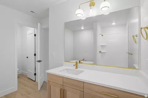 Bath - 793 N 150 E, American Fork, UT 84003 photo 4 of 7