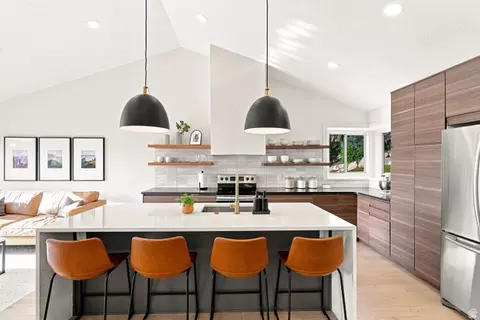 Kitchen - 3829 S 400 E, Bountiful, UT 84010 photo 2 of 3