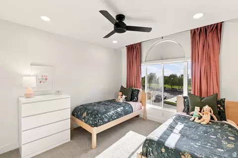 Bedroom - 3829 S 400 E, Bountiful, UT 84010 photo 3 of 6