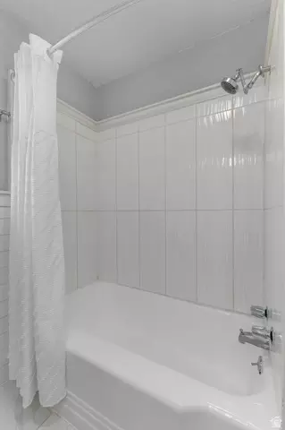Bath - 6824 S 700 E, Midvale, UT 84047 photo 8 of 9