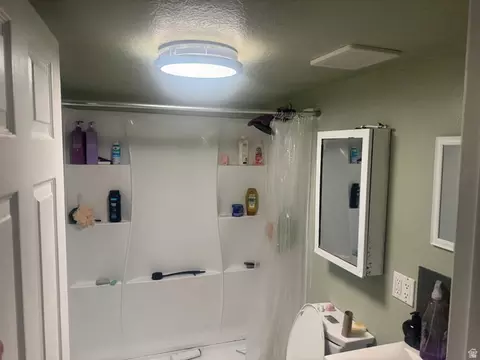 Bath - 276 4th St, Ogden, UT 84404 photo 2 of 2