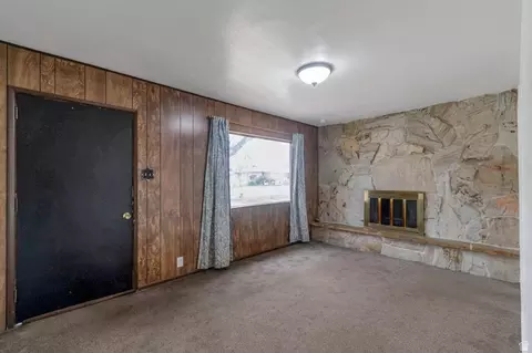 Living - 544 S 500 E, Payson, UT 84651 photo 2 of 5