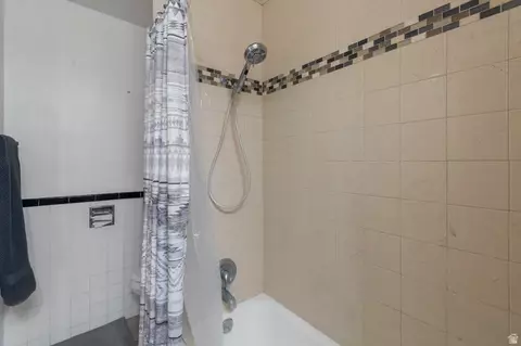 Bath - 544 S 500 E, Payson, UT 84651 photo 1 of 1