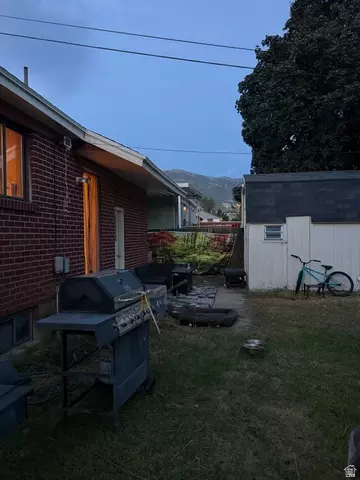 Exterior - 289 E 4475 S, Ogden, UT 84405 photo 4 of 4
