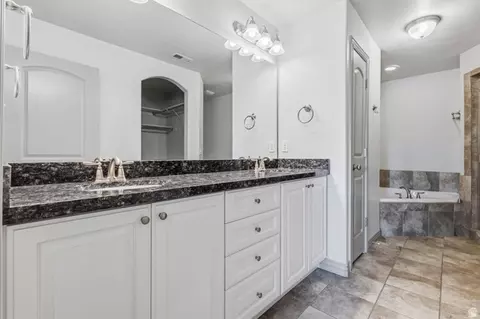 Bath - 704 S 1840 W, Orem, UT 84059 photo 3 of 4