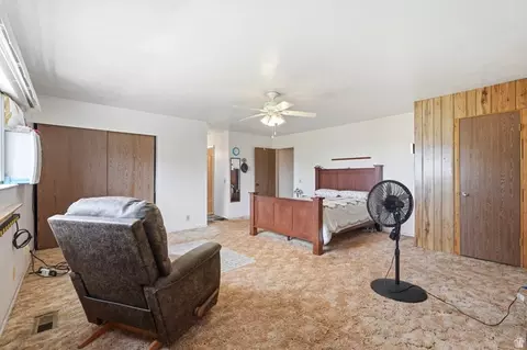 Bedroom - 748 E Antelope Dr N, Layton, UT 84041 photo 2 of 6