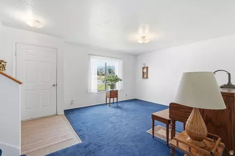 Entry Way - 748 E Antelope Dr N, Layton, UT 84041 photo 1 of 3