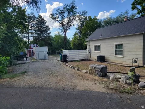 Exterior - 8588 S 100 E, Sandy, UT 84070 photo 6 of 6