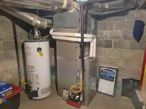 Other - 8588 S 100 E, Sandy, UT 84070 photo 6 of 8