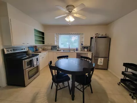 Kitchen - 8588 S 100 E, Sandy, UT 84070 photo 2 of 2