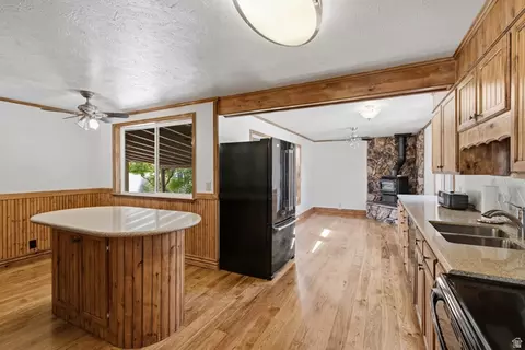 Kitchen - 192 E Millerberg Dr S, Sandy, UT 84070 photo 1 of 3