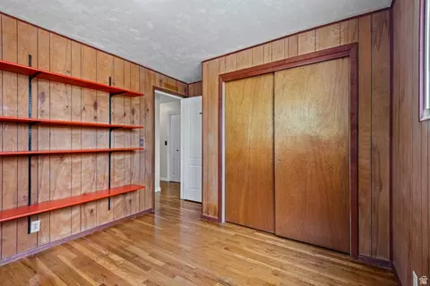 Bedroom - 192 E Millerberg Dr S, Sandy, UT 84070 photo 3 of 4