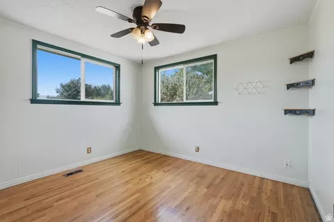 Bedroom - 192 E Millerberg Dr S, Sandy, UT 84070 photo 1 of 4