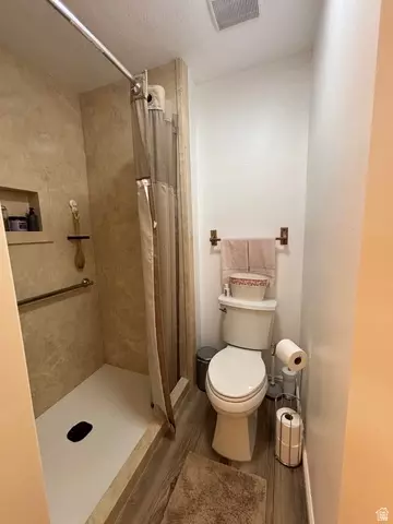 Bath - 1029 E 1380 S, Spanish Fork, UT 84660 photo 1 of 4