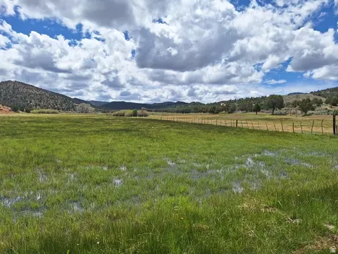 Undisclosed, Pinto, UT 84756 photo 4