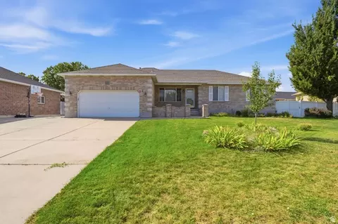 5371 W Fieldbury Cir S, West Valley City, UT 84120