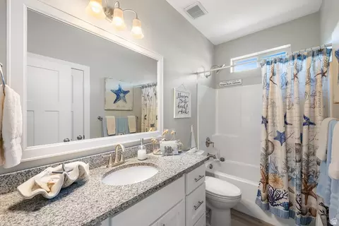 Bath - 1341 S 450 E, Payson, UT 84651 photo 1 of 5