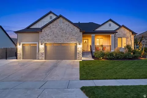 Exterior - 1341 S 450 E, Payson, UT 84651 photo 5 of 9