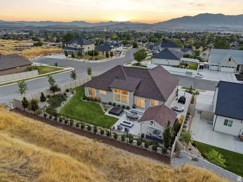 View/Area - 1341 S 450 E, Payson, UT 84651 photo 1 of 4