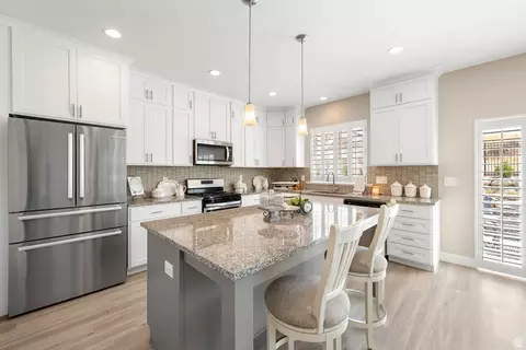 Kitchen - 1341 S 450 E, Payson, UT 84651 photo 1 of 2