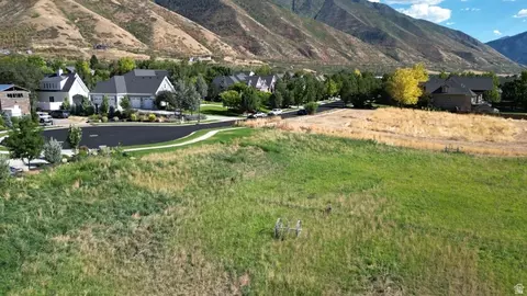647 Vineyard Way #1, Mapleton, UT 84664 photo 4