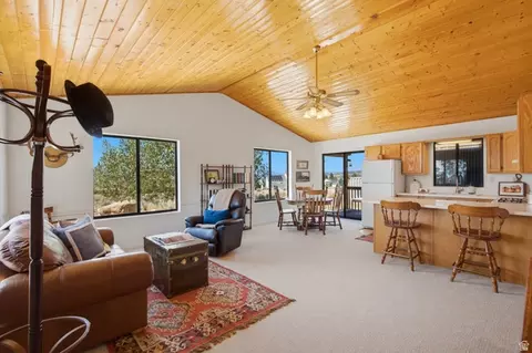 Living - 12035 E Fairview Dr N, Fairview, UT 84629 photo 3 of 6