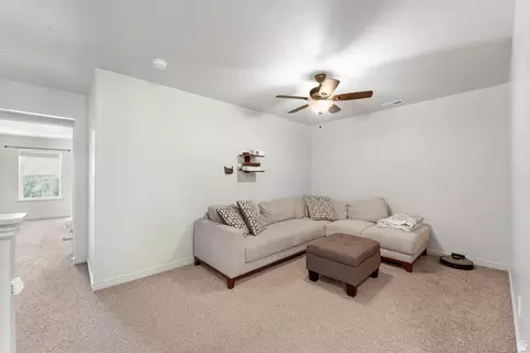 Entry Way - 662 N 2560 E, Spanish Fork, UT 84660 photo 2 of 2