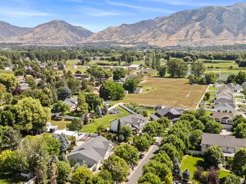 View/Area - 855 W 1040 S, Logan, UT 84321 photo 11 of 12