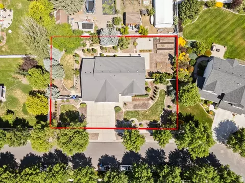 View/Area - 855 W 1040 S, Logan, UT 84321 photo 2 of 12