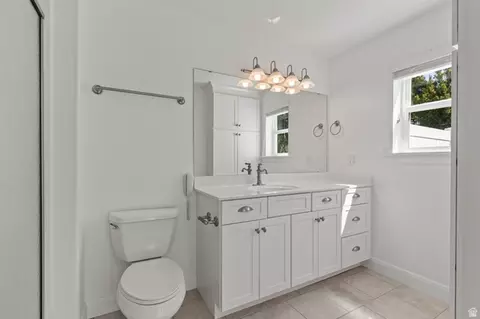 Bath - 855 W 1040 S, Logan, UT 84321 photo 1 of 3