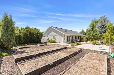 Exterior - 855 W 1040 S, Logan, UT 84321 photo 4 of 13