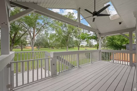 Exterior - 5138 S Caribbean Way, Murray, UT 84107 photo 3 of 5