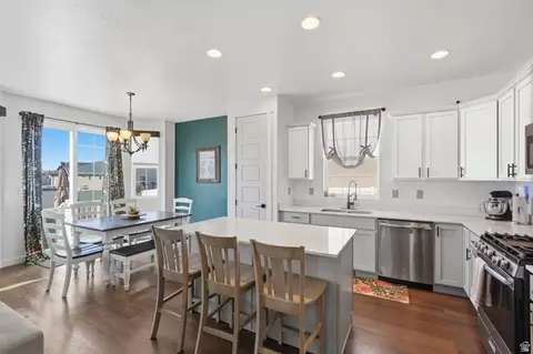 Kitchen - 1422 E Lowe Peak Dr, Eagle Mountain, UT 84005 photo 1 of 1