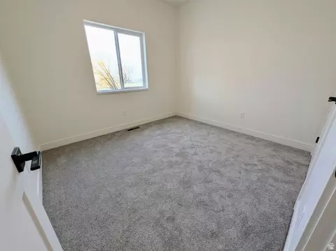 Bedroom - 2 S 1150 E, Smithfield, UT 84335 photo 2 of 4