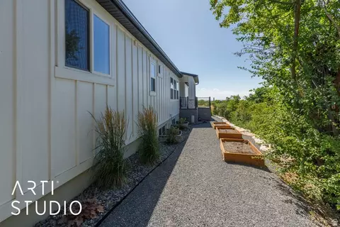 Exterior - 1302 E Sunset Ct, Ogden, UT 84403 photo 3 of 8