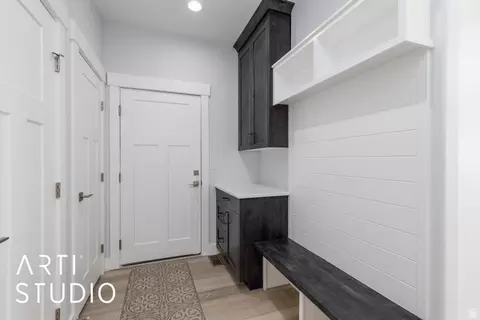 Entry Way - 1302 E Sunset Ct, Ogden, UT 84403 photo 1 of 4