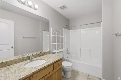 Bath - 1533 N 1180 W, Orem, UT 84057 photo 4 of 5