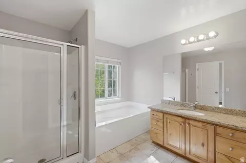 Bath - 1533 N 1180 W, Orem, UT 84057 photo 2 of 5