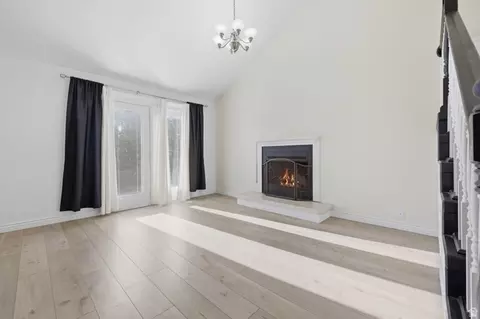 Living - 1922 S 100 E, Clearfield, UT 84015 photo 5 of 7