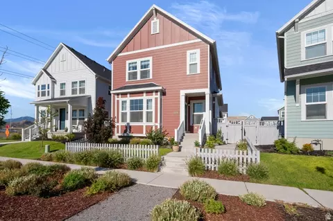 11778 S Silver Pond Dr W, South Jordan, UT 84009