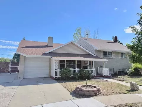 556 W Greenleaf Dr, Murray, UT 84123 photo 4