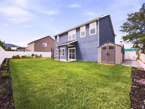 Exterior - 244 N 200 E, Salem, UT 84653 photo 3 of 6