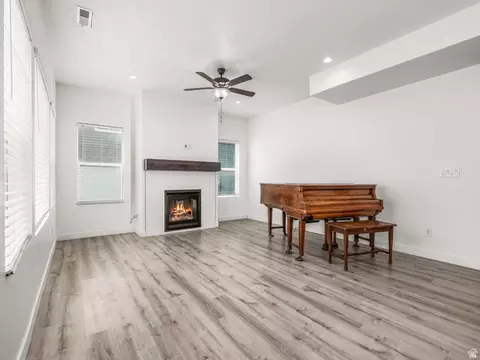 Living - 244 N 200 E, Salem, UT 84653 photo 3 of 5