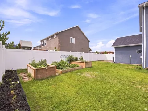 Exterior - 244 N 200 E, Salem, UT 84653 photo 6 of 6