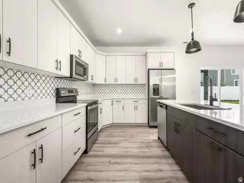 Kitchen - 244 N 200 E, Salem, UT 84653 photo 3 of 3